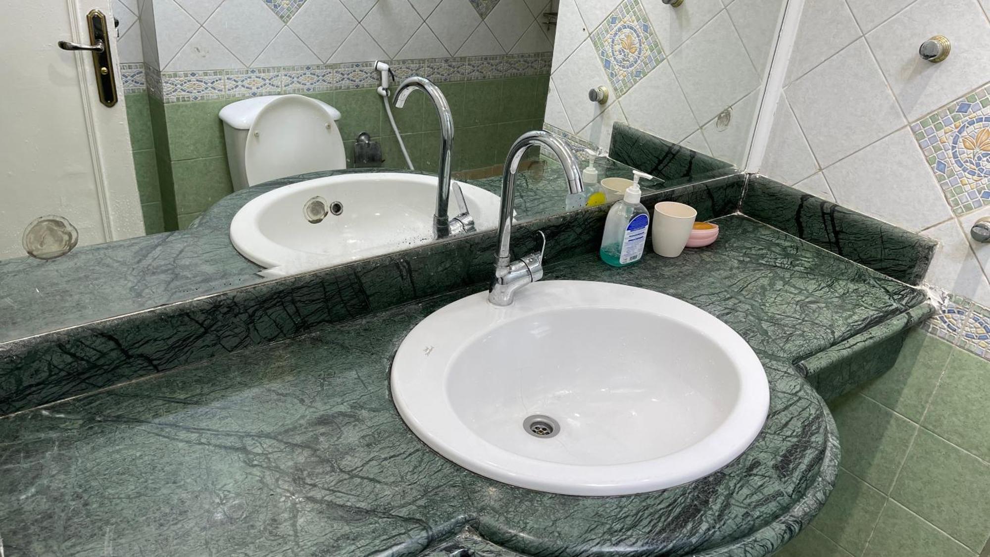 New Cozy 5 Minutes Away From Airport And Amenties Kahire