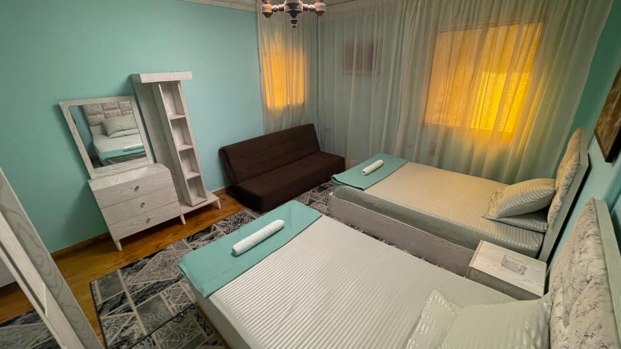 New Cozy 5 Minutes Away From Airport And Amenties Kahire